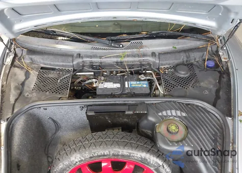 2000 Porsche Boxster z USA, uszkodzony, nr VIN WP0CA2984YS620459